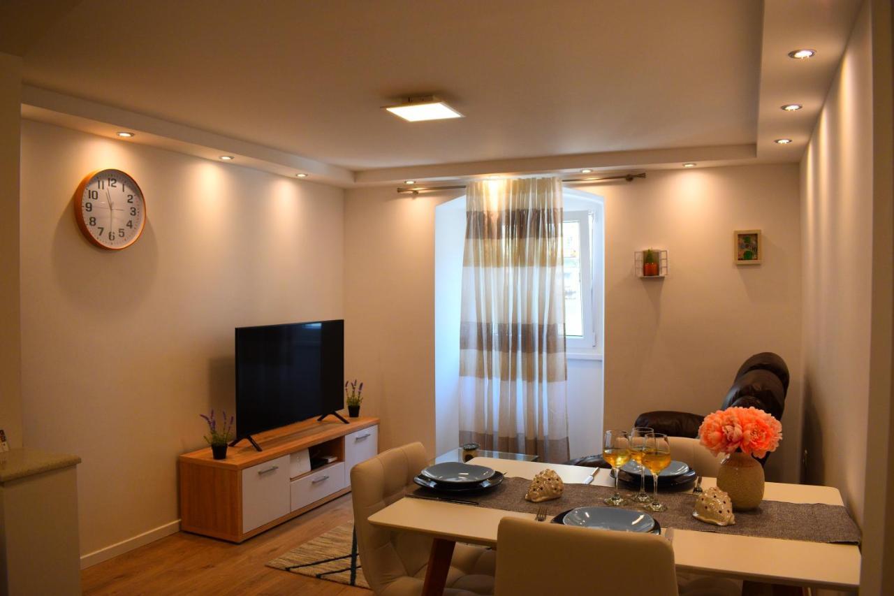 Apartman Veronique Rijeka Exterior foto